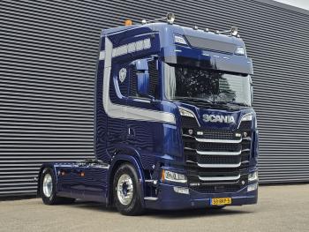 Scania S520 V8 4x2 / 2 TANKS / PARKING COOLER / RETARDER
